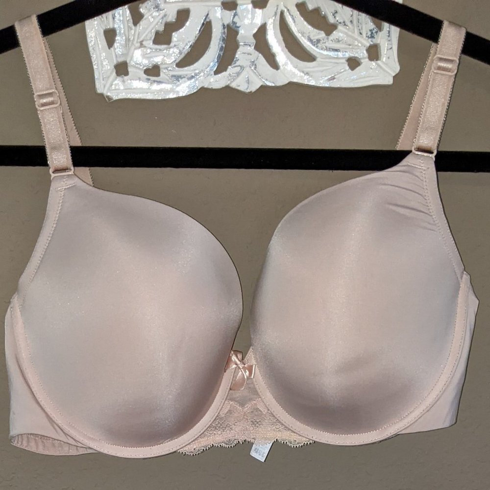 Torrid | Curve - Smoothing Bra | 38D